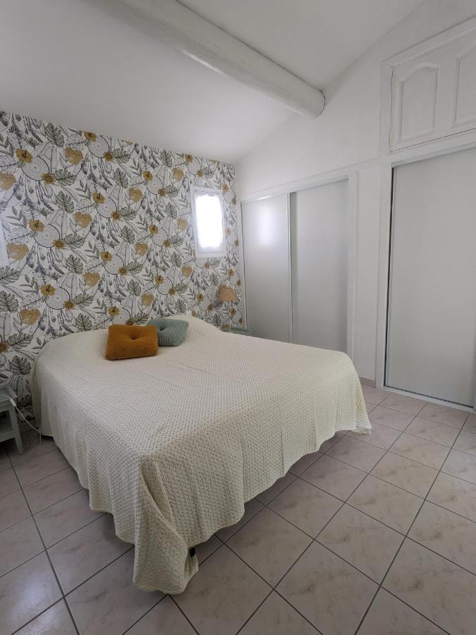 Chambre D'Hote Au Coeur Des Alpilles Мурьес Экстерьер фото