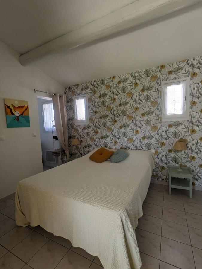Chambre D'Hote Au Coeur Des Alpilles Мурьес Экстерьер фото